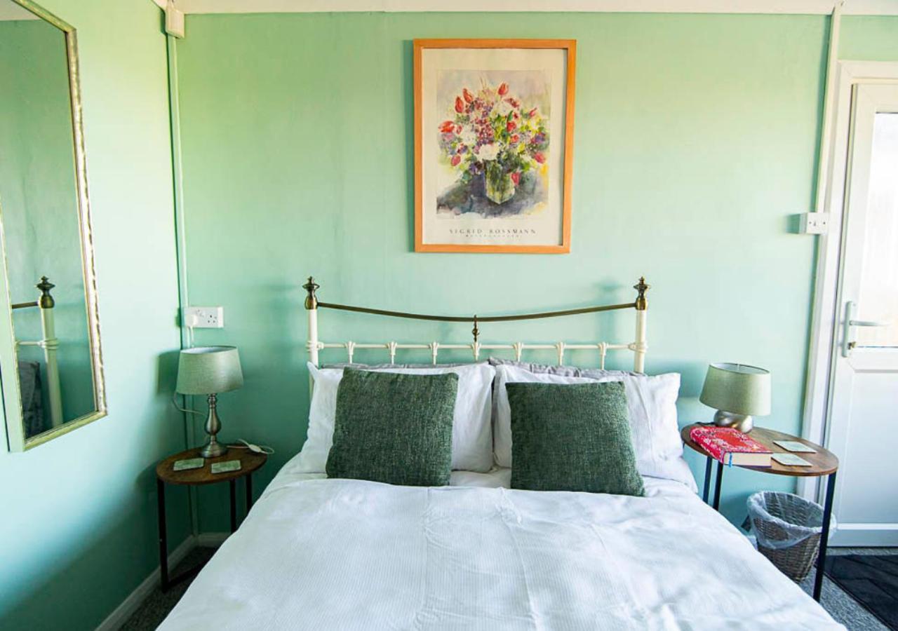 Broadstairs, Bays & Golf - Sleeps 2 Appartement Buitenkant foto